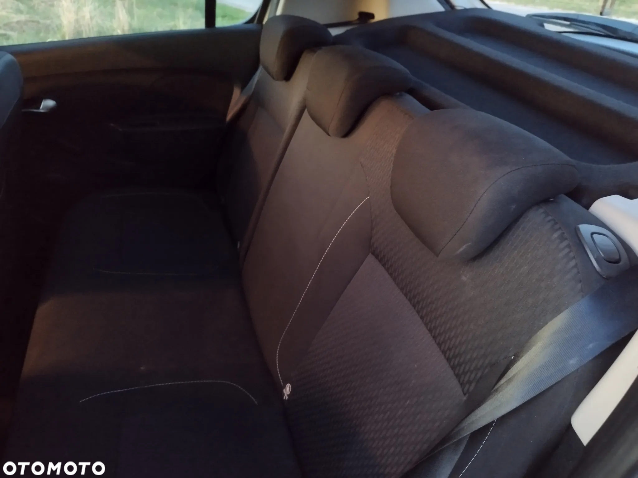 Dacia Sandero - 10