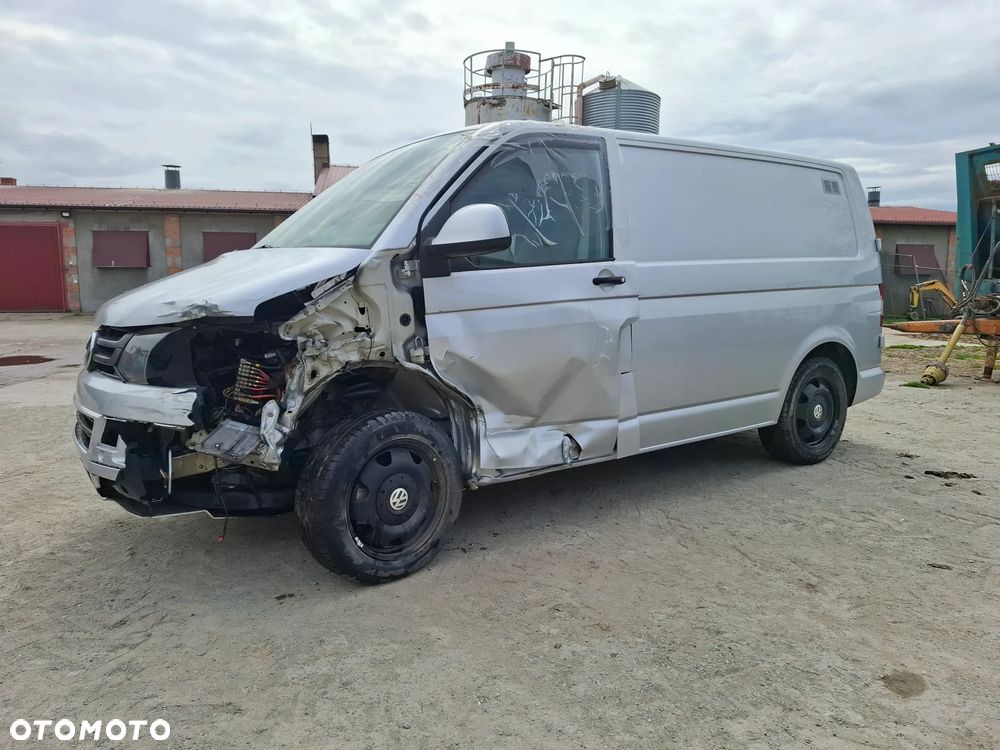 Volkswagen T5 - 2