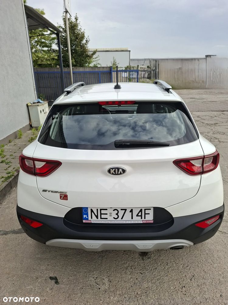 Kia Stonic 1.4 L - 5