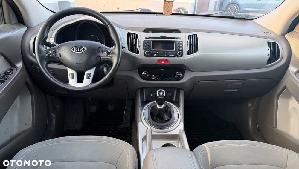 Kia Sportage 1.7 CRDI M 2WD - 11