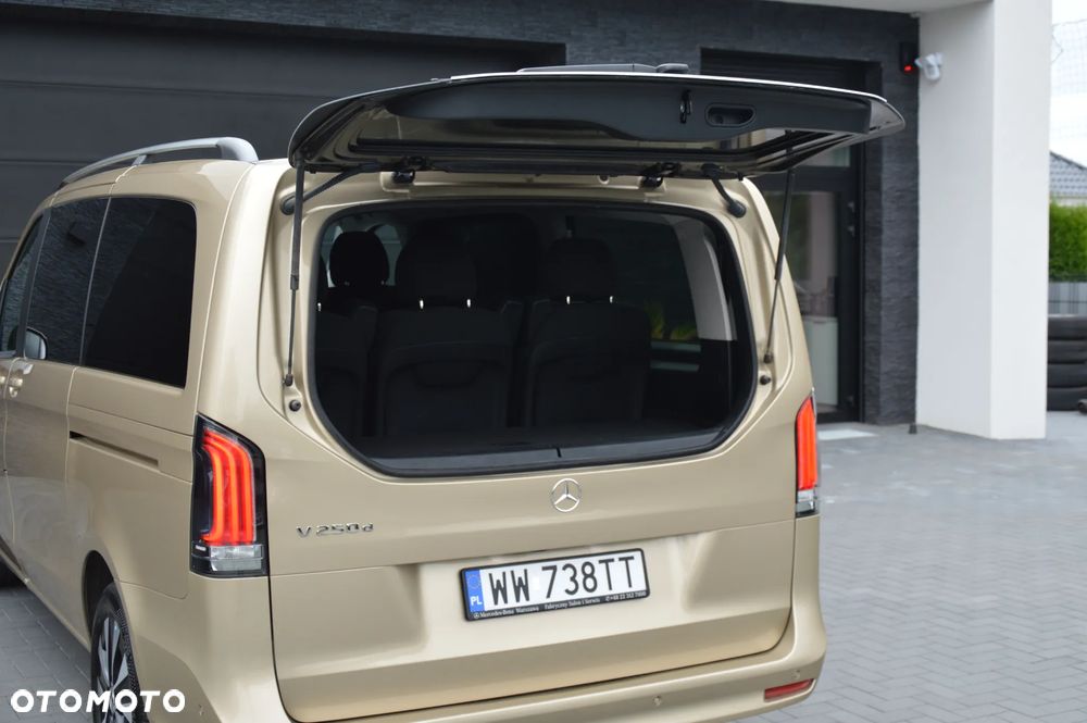 Mercedes-Benz Klasa V 250 d 9G-Tronic Style (d³ugi) - 24