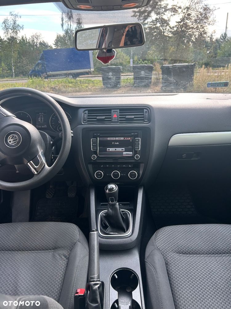 Volkswagen Jetta 1.6 TDI BMT Comfortline - 5