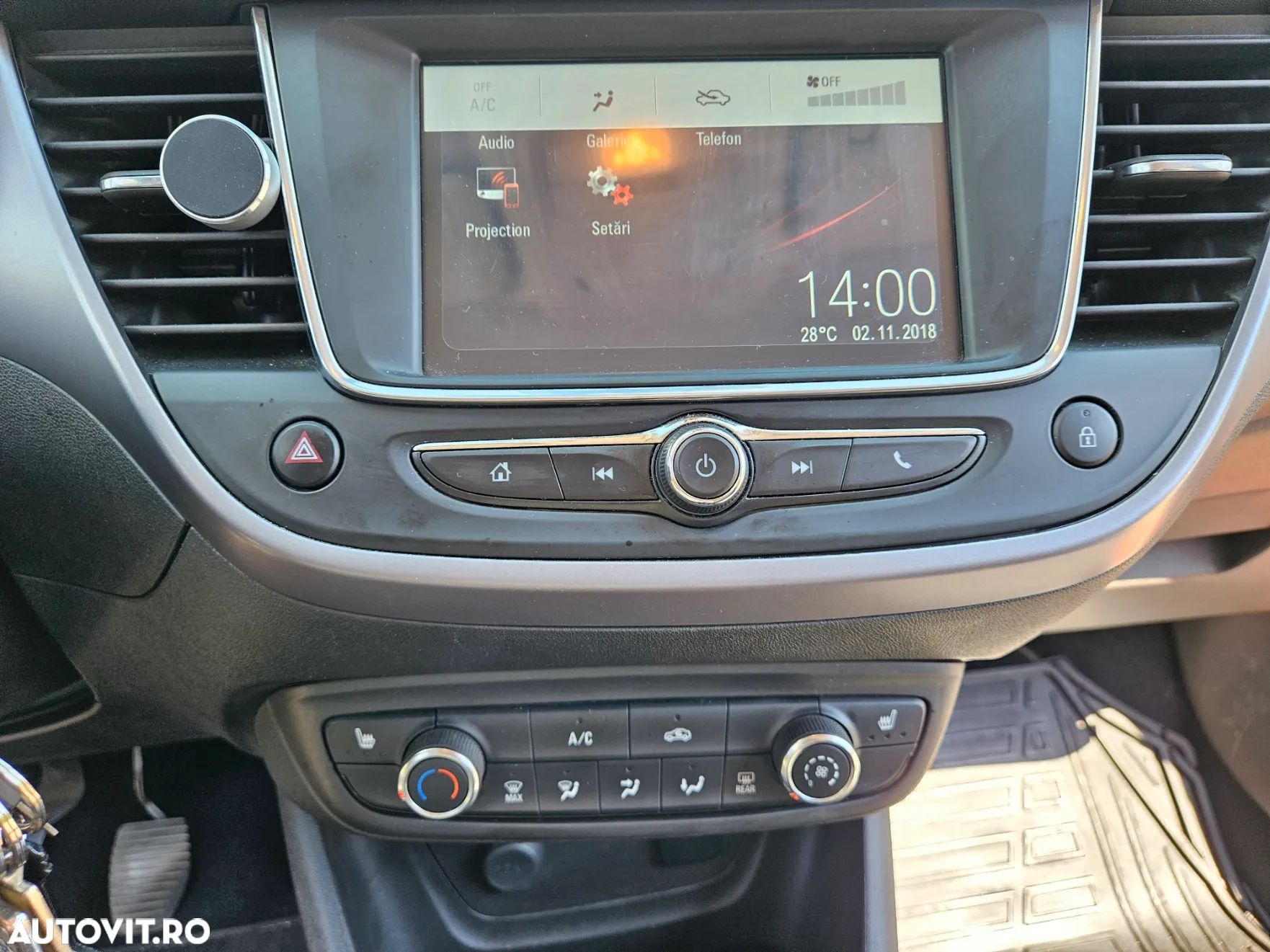 Opel Crossland X 1.2 Enjoy - 9