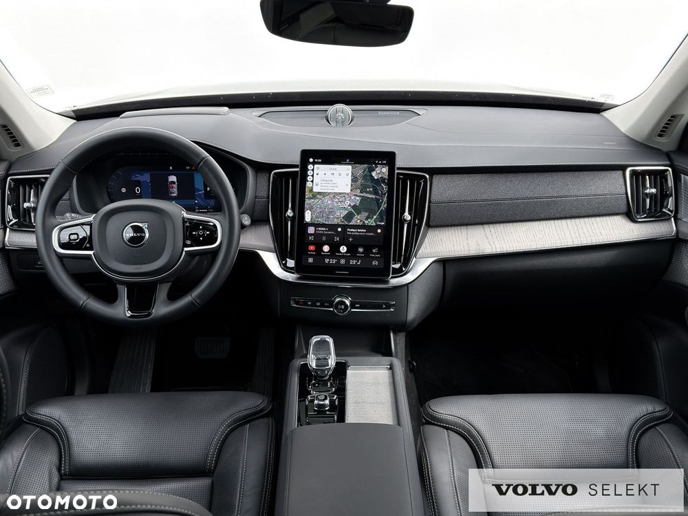 Volvo XC 90 - 20