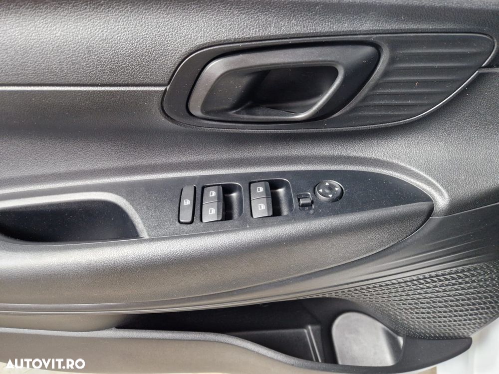 Hyundai i20 1.2 L 84CP 5DR Comfort - 9