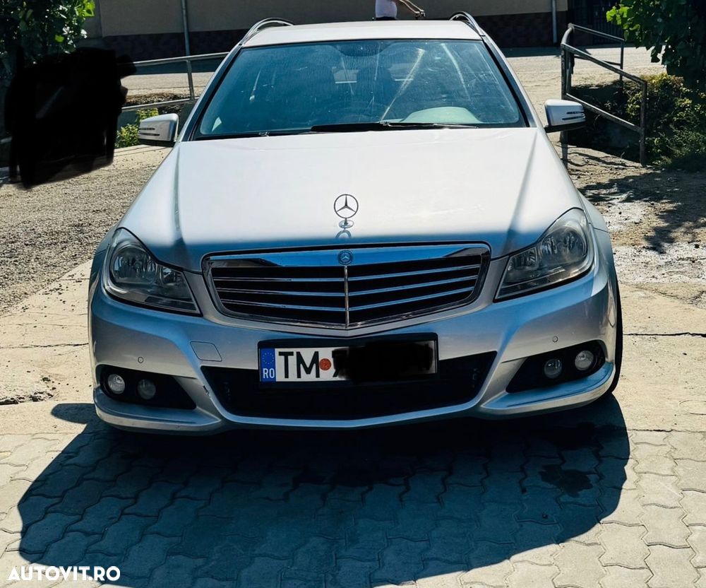 Mercedes-Benz C - 3
