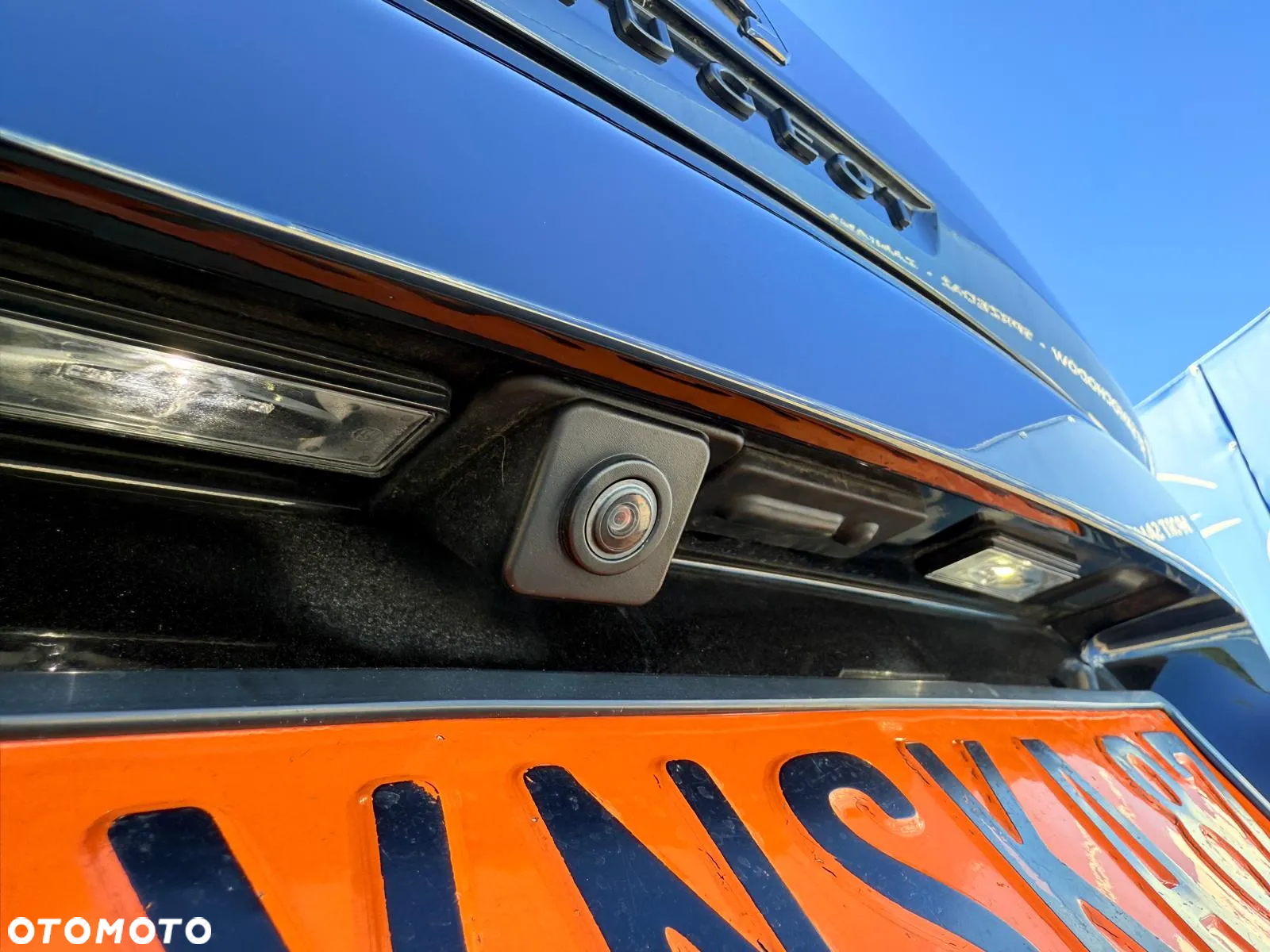 Peugeot 3008 1.2 PureTech mHEV Allure Pack S&S e-DCS6 - 12