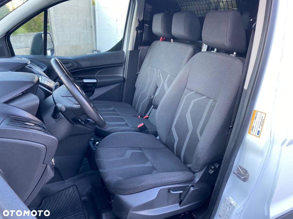 Ford CONNECT - 11