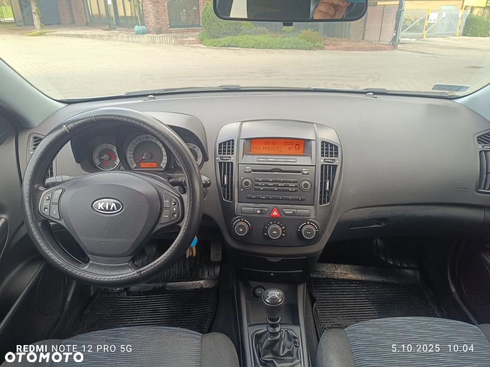 Kia Ceed Cee'd 1.4 Comfort - 10