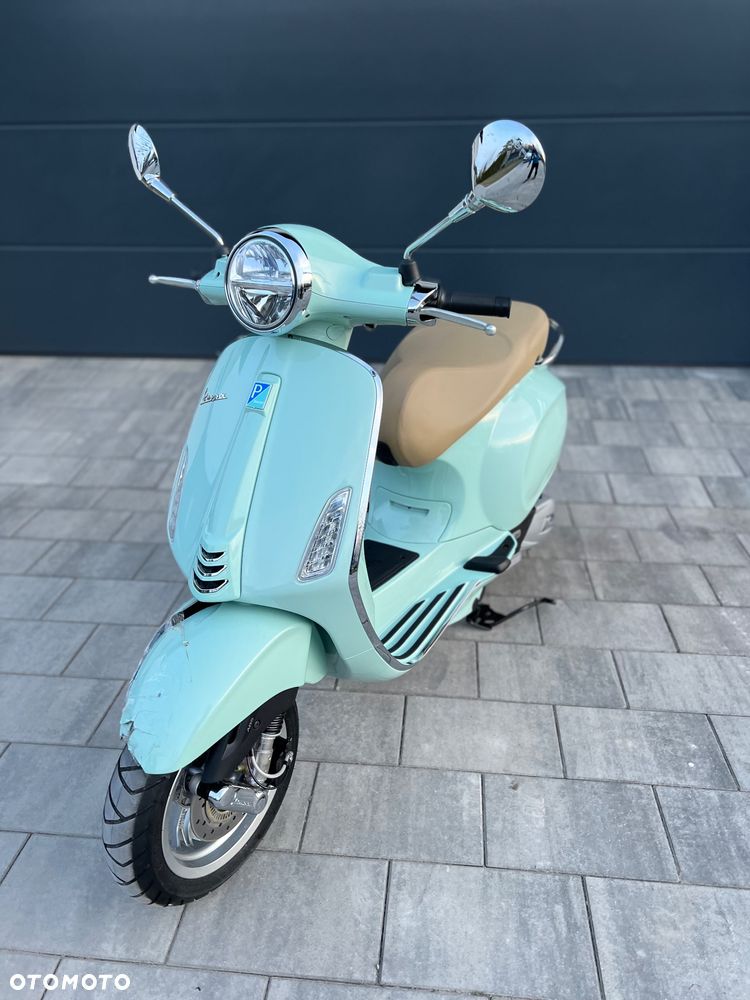 Vespa Primavera - 4