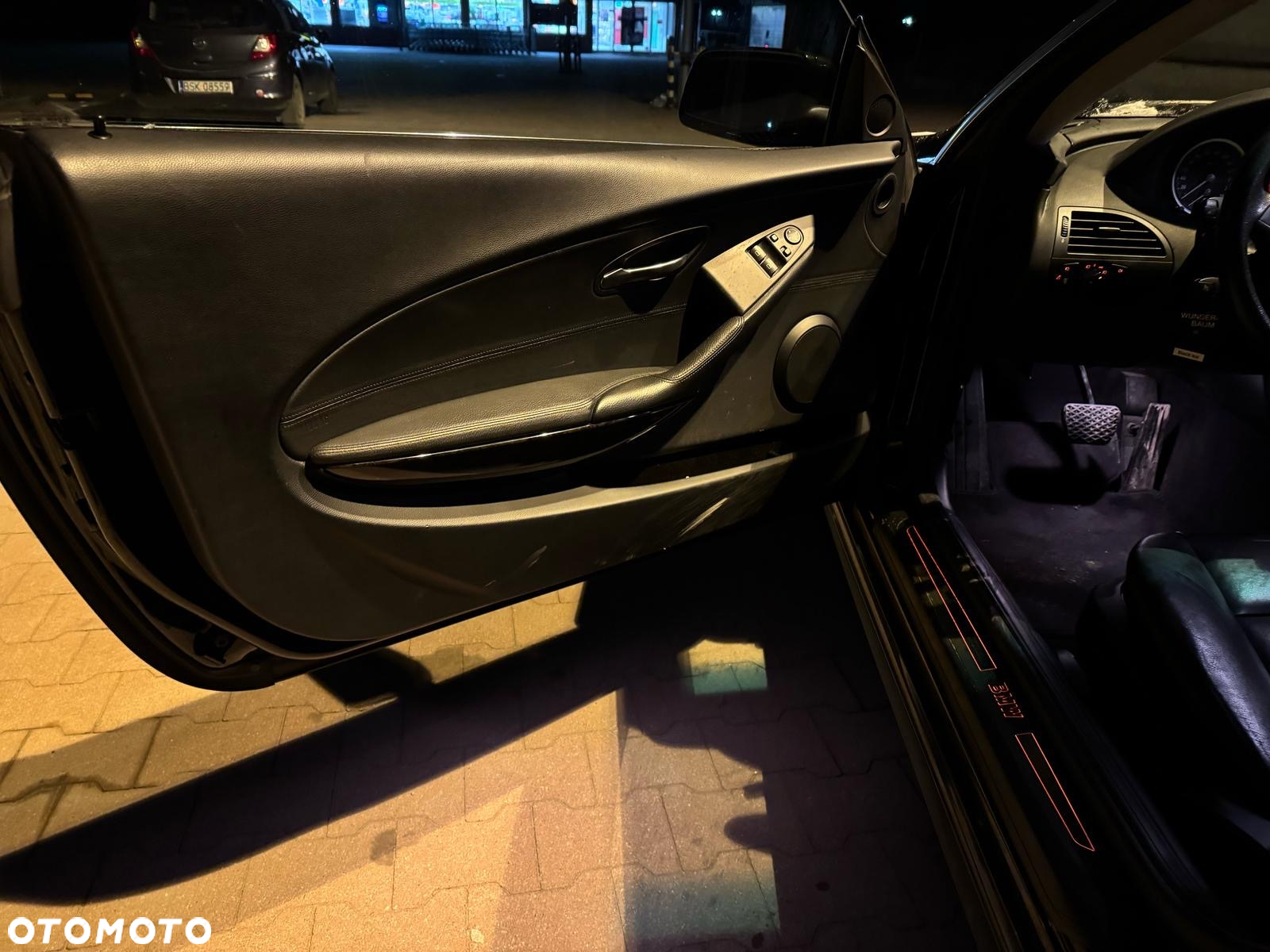 BMW Seria 6 650 i - 14