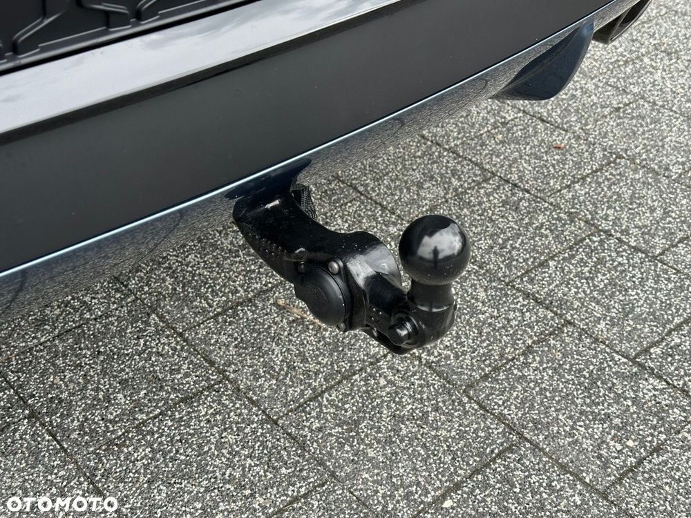 Audi Q5 Sportback - 12