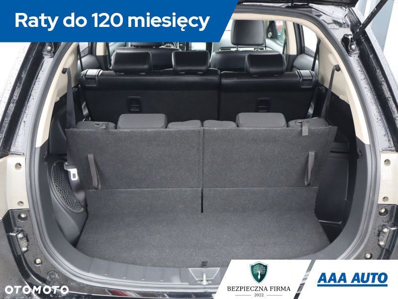 Mitsubishi Outlander - 15