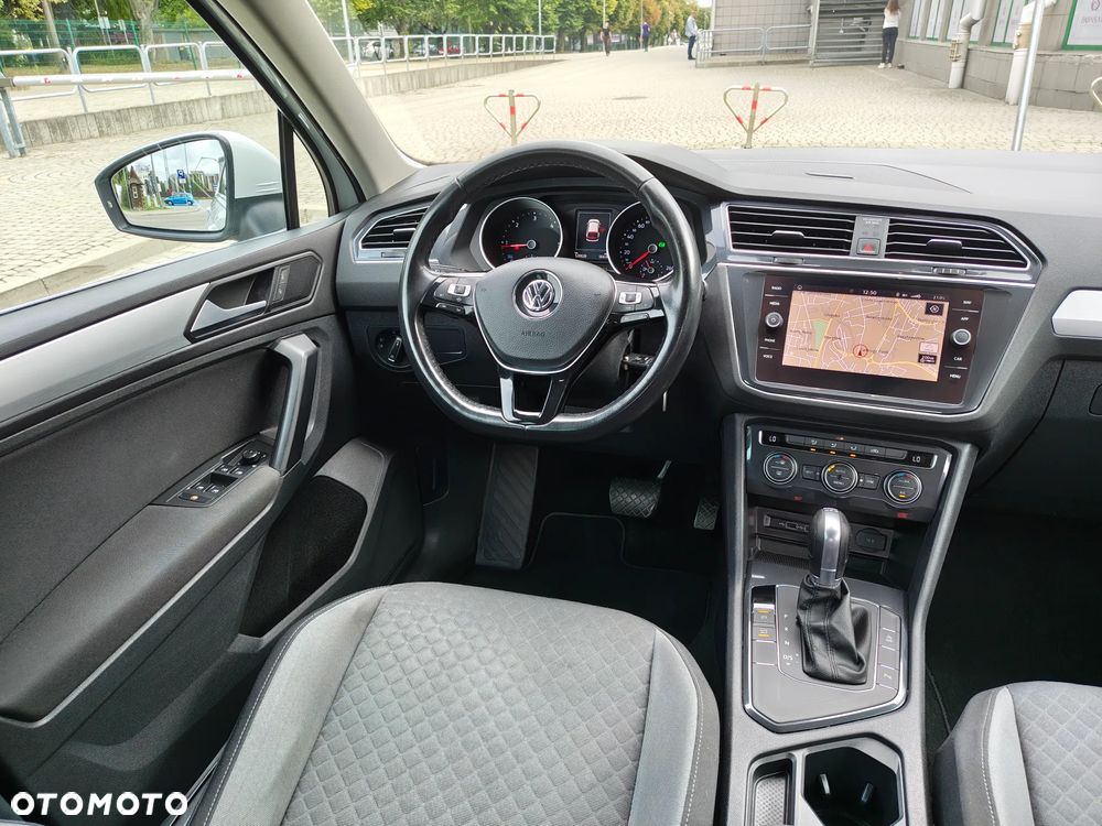 Volkswagen Tiguan 2.0 TDI SCR DSG Elegance - 21
