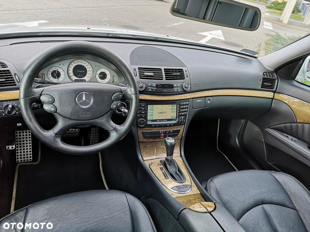 Mercedes-Benz Klasa E 320 CDI 4-Matic T Avantgarde - 9