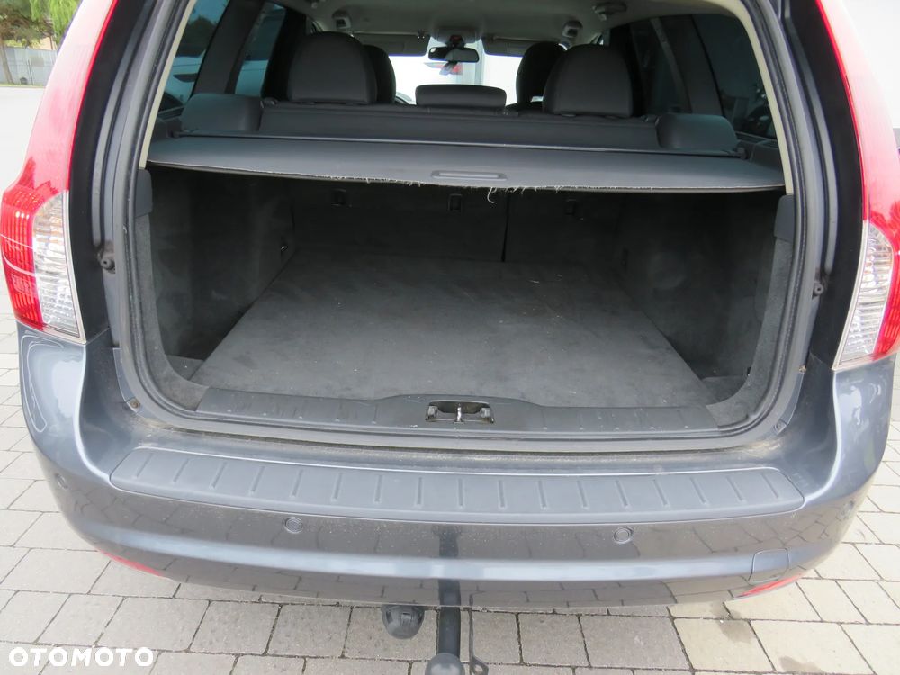 Volvo V50 D2 Momentum Start-Stop - 31