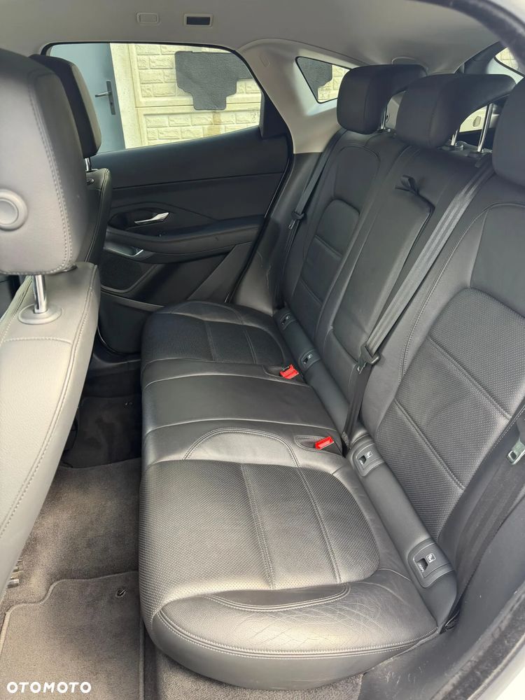 Jaguar E-Pace 2.0 i4D AWD - 18