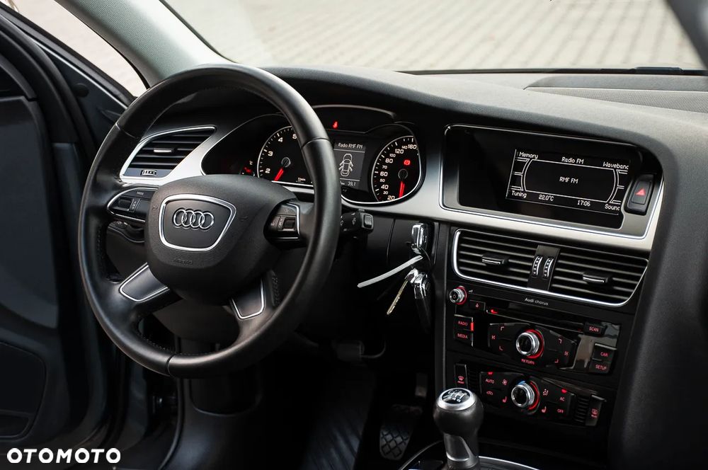 Audi A4 Limousine - 19