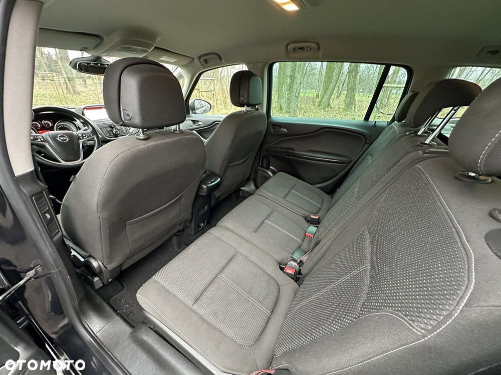 Opel Zafira - 23