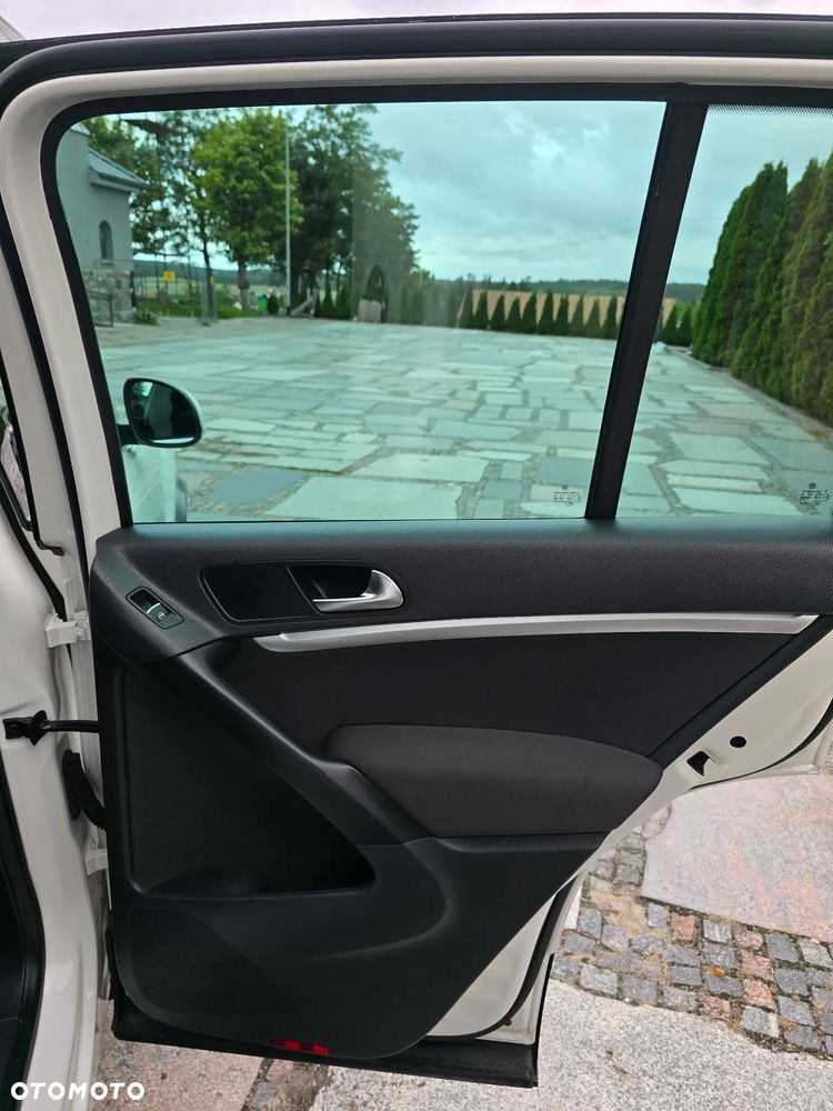 Volkswagen Tiguan 1.4 TSI Perfectline R-Style - 22