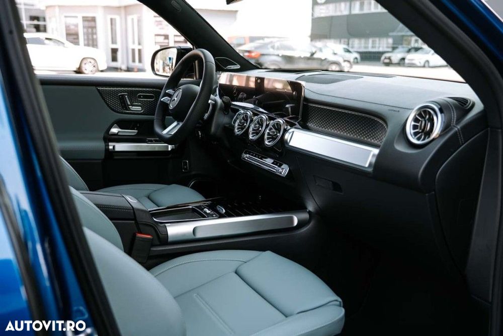 Mercedes-Benz EQB 300 4MATIC - 12
