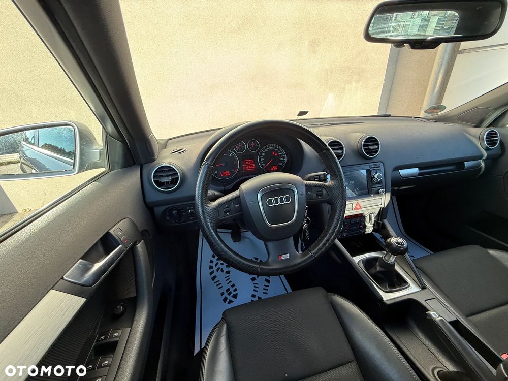 Audi A3 Sportback 2.0 TDI DPF S line Sportpaket (plus) - 14