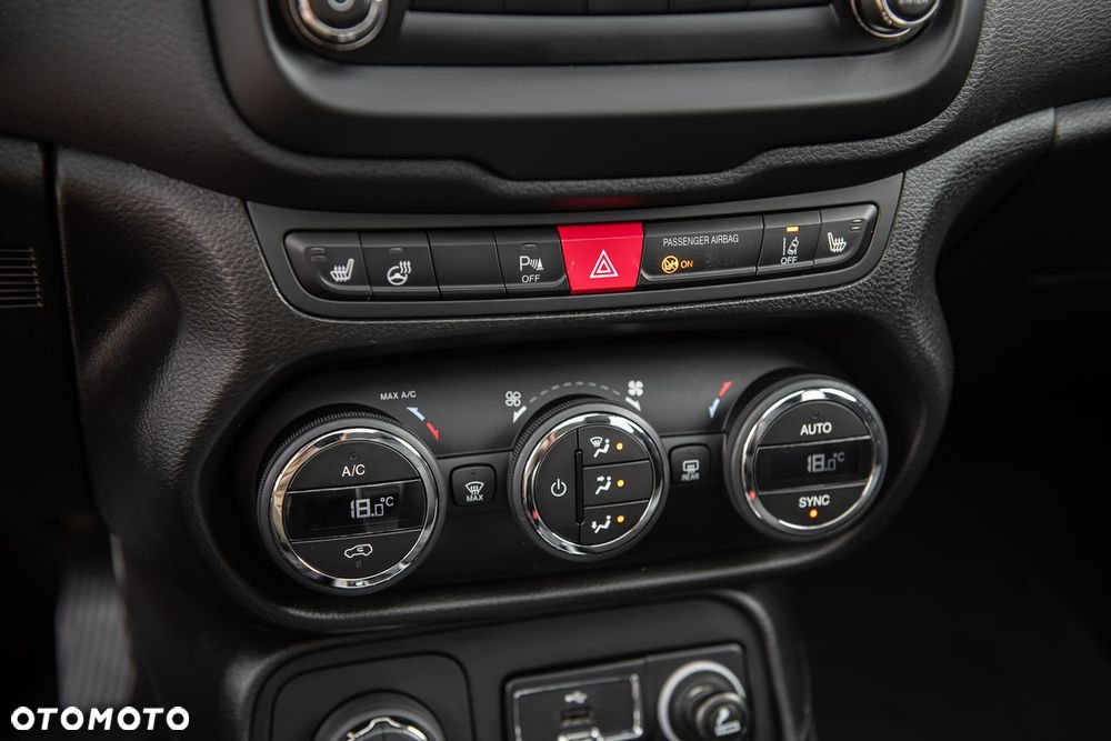 Jeep Renegade 2.0 MultiJet Active Drive Low Automatik Upland - 23