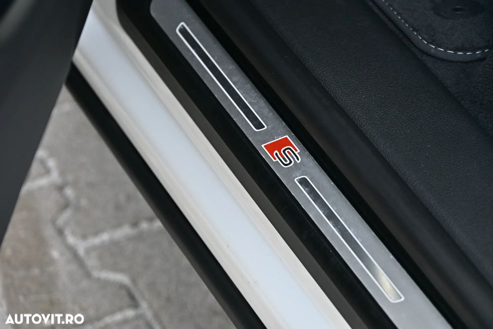 Audi Q8 50 TDI quattro Tiptronic MHEV - 35