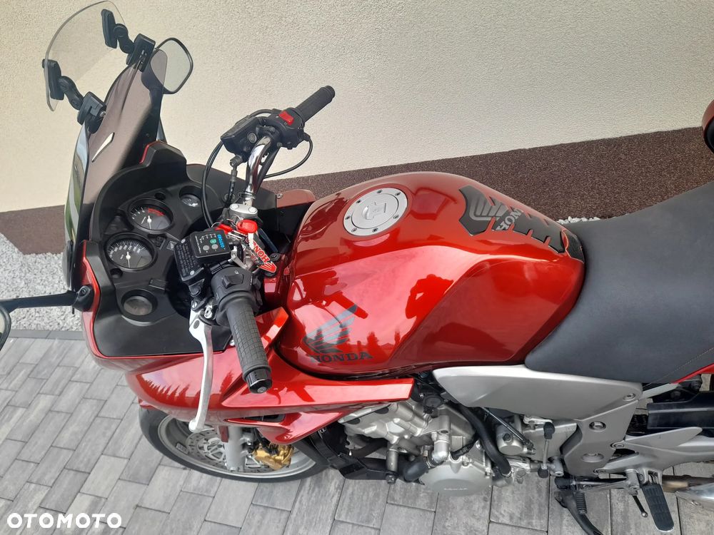 Honda CBF - 35