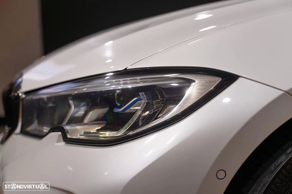 BMW 320 d Pack M Auto - 3