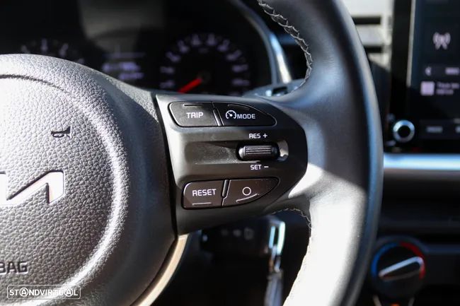 Kia Stonic 1.2 MPi Dynamic - 11