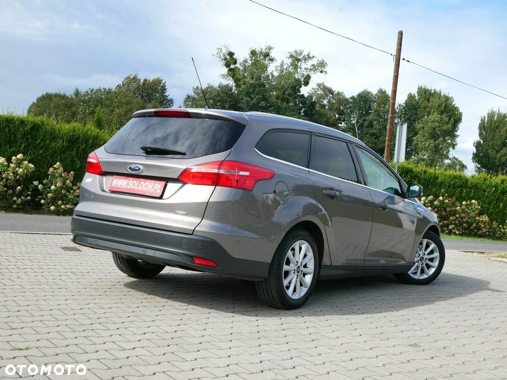 Ford Focus Turnier 1.0 EcoBoost Start-Stopp-System TITANIUM - 3