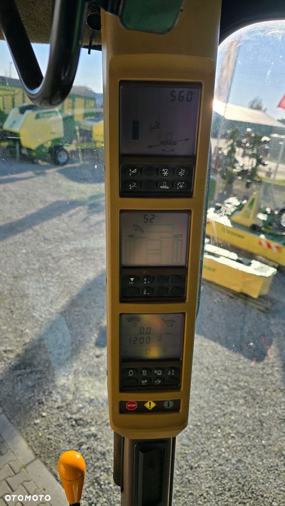 John Deere S690i - 9