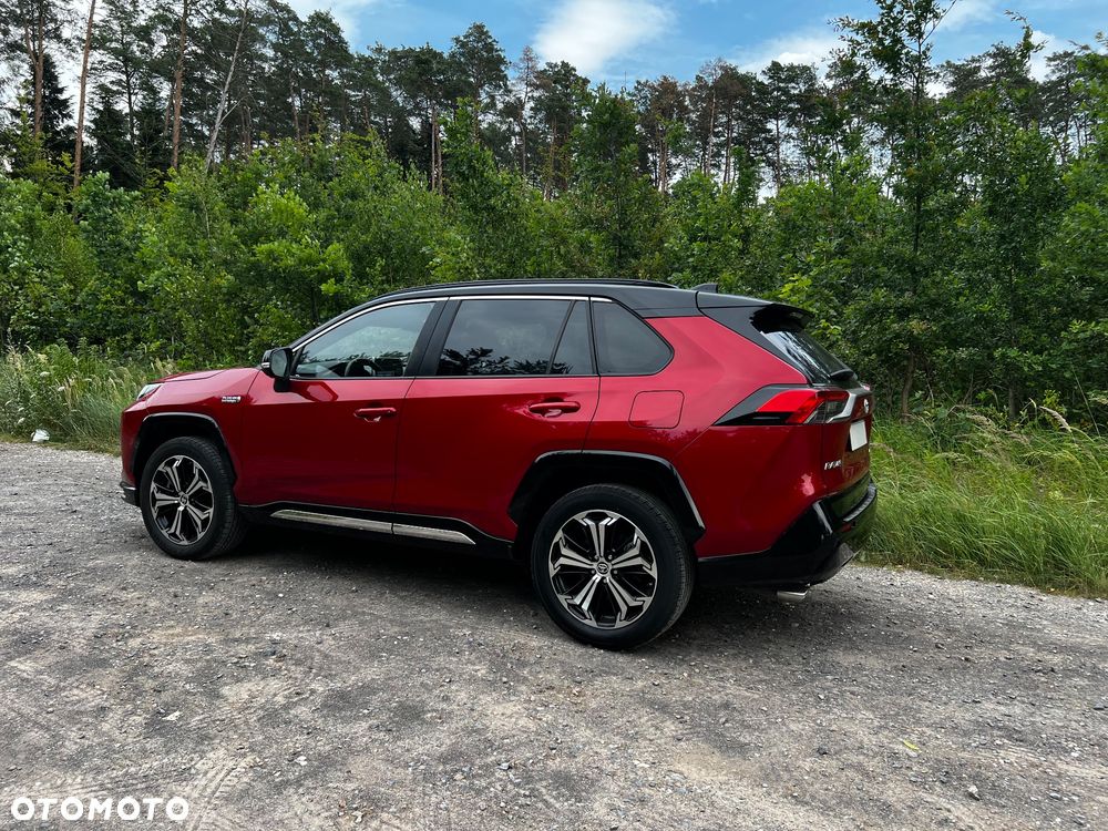 Toyota RAV4 - 9