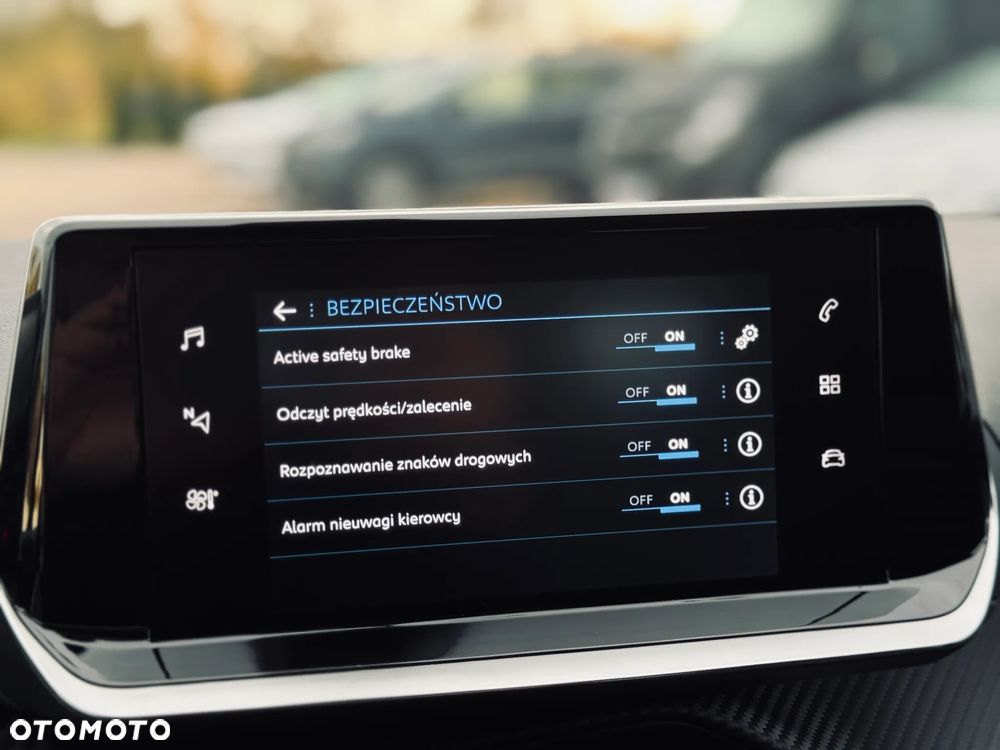 Peugeot 2008 Benzin 100 Style - 36