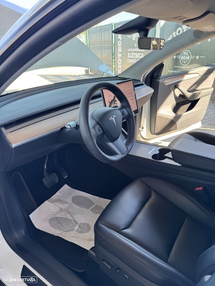Tesla Model Y Long Range Tração Integral - 9