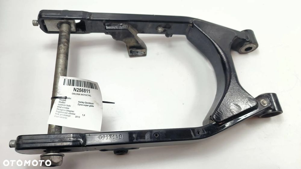 Harley-Davidson Dyna super glide custom fxdc 1 584 benzyna 2013 71km Wahacz Motocykl Tył - 1