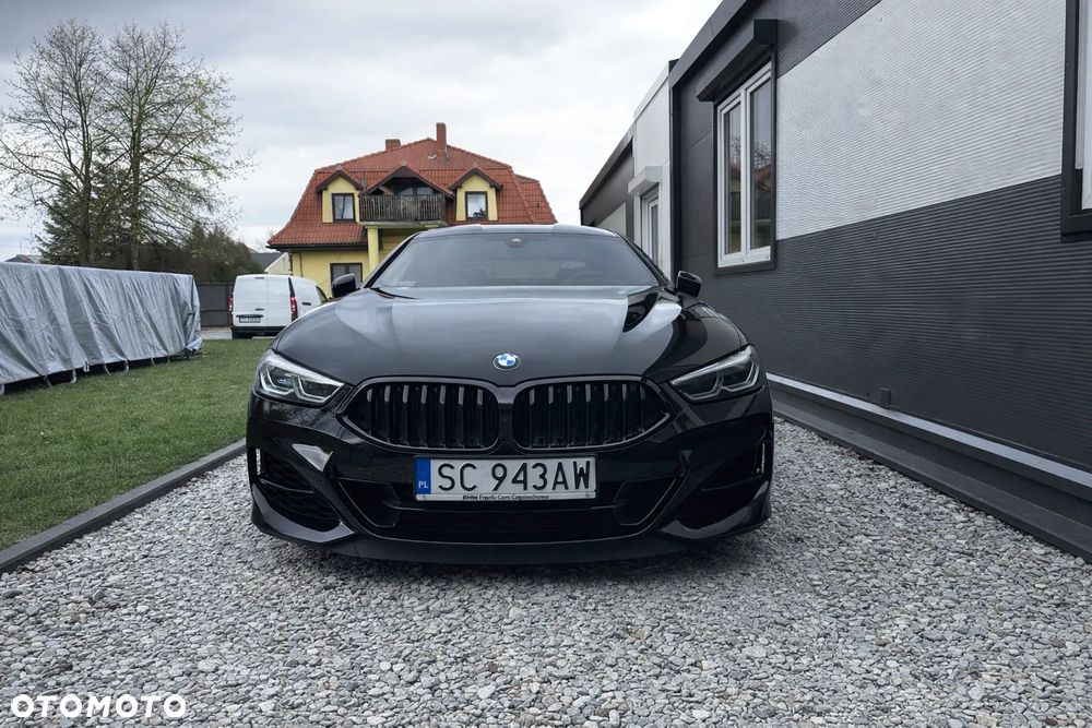 BMW Seria 8 - 3