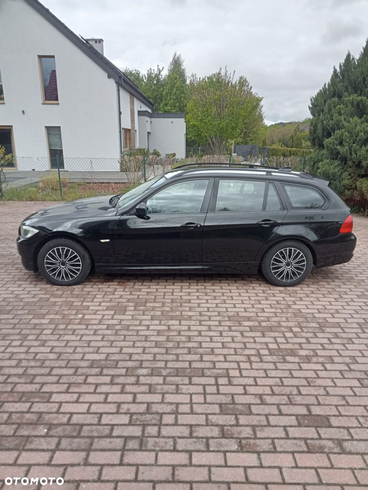 BMW Seria 3 318d - 2