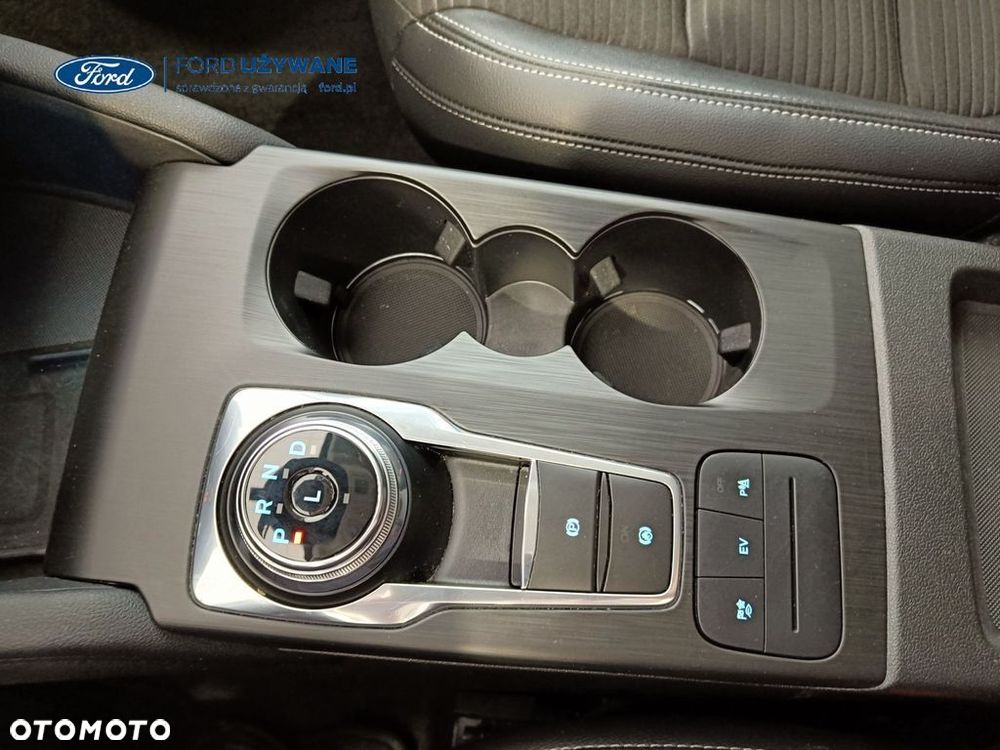 Ford Kuga 2.5 Duratec PHEV ST-LINE X - 26