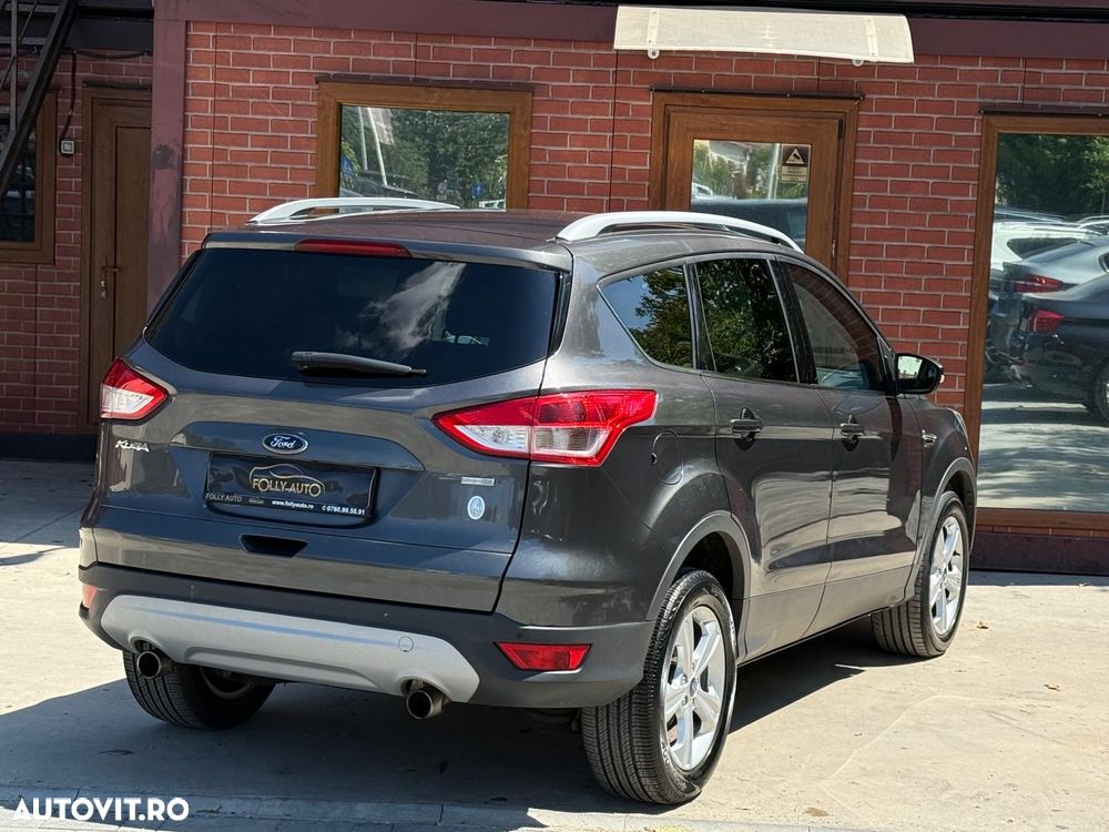 Ford Kuga - 38