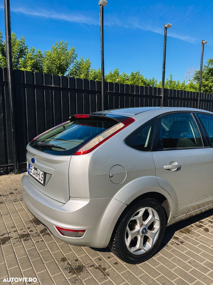 Ford Focus 1.6 Trend - 3
