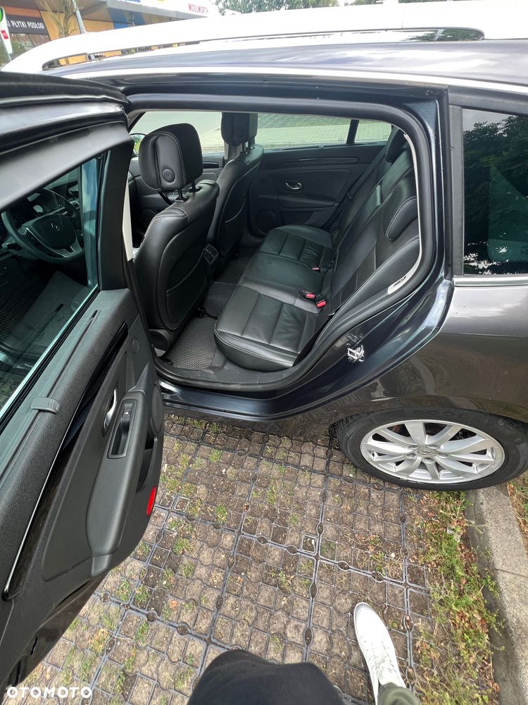 Renault Laguna - 8