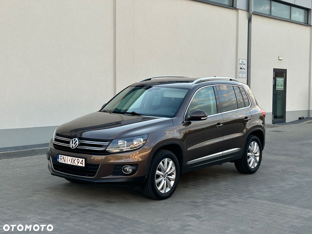 Volkswagen Tiguan - 1