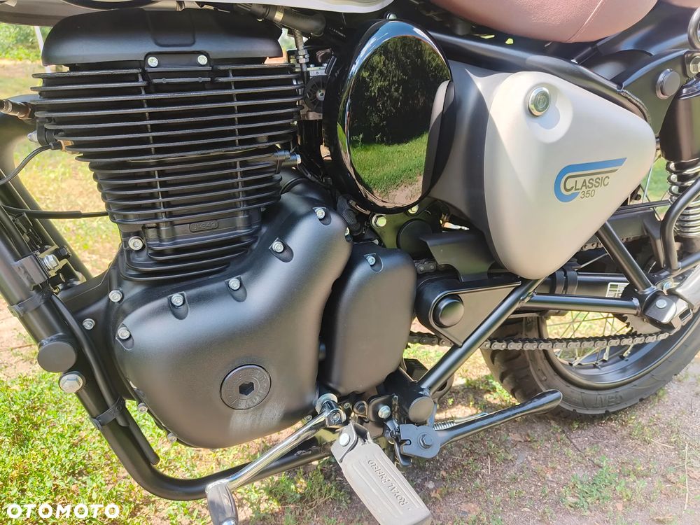 Royal Enfield Classic - 9