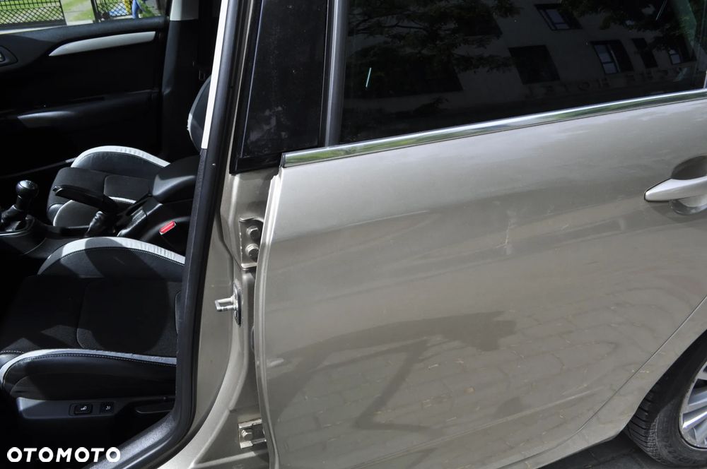 Citroën C4 1.6 VTi Equilibre - 8