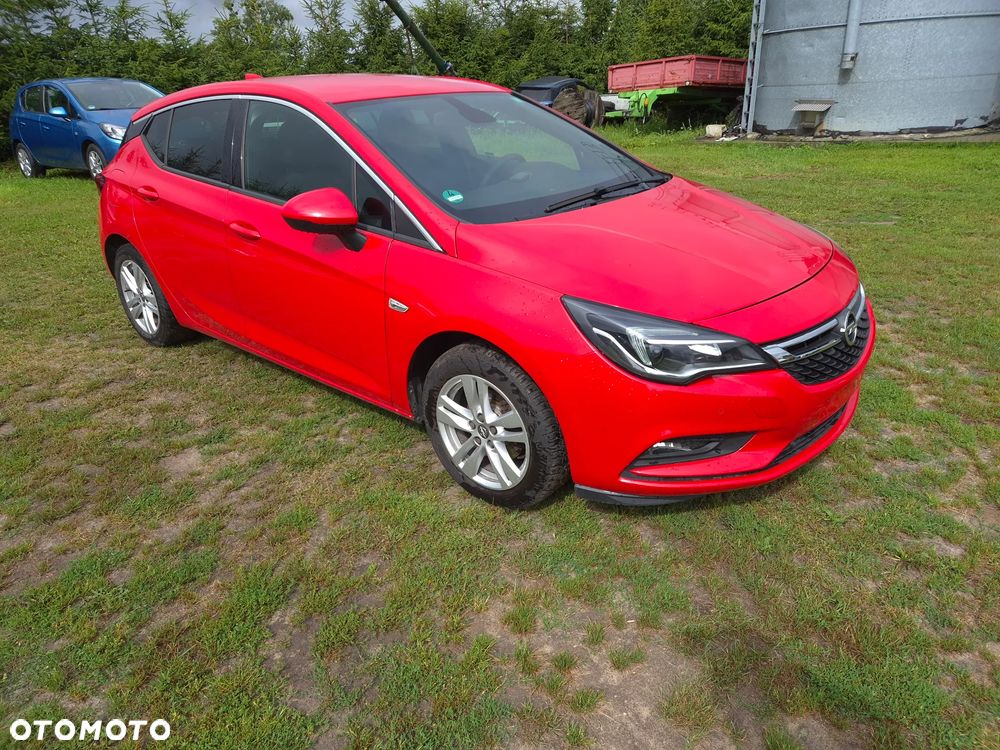 Opel Astra 1.4 T Dynamic S&S - 18