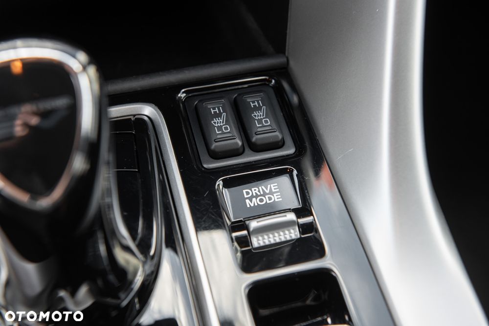 Mitsubishi Eclipse Cross 2.4 PHEV Intense Plus - 28