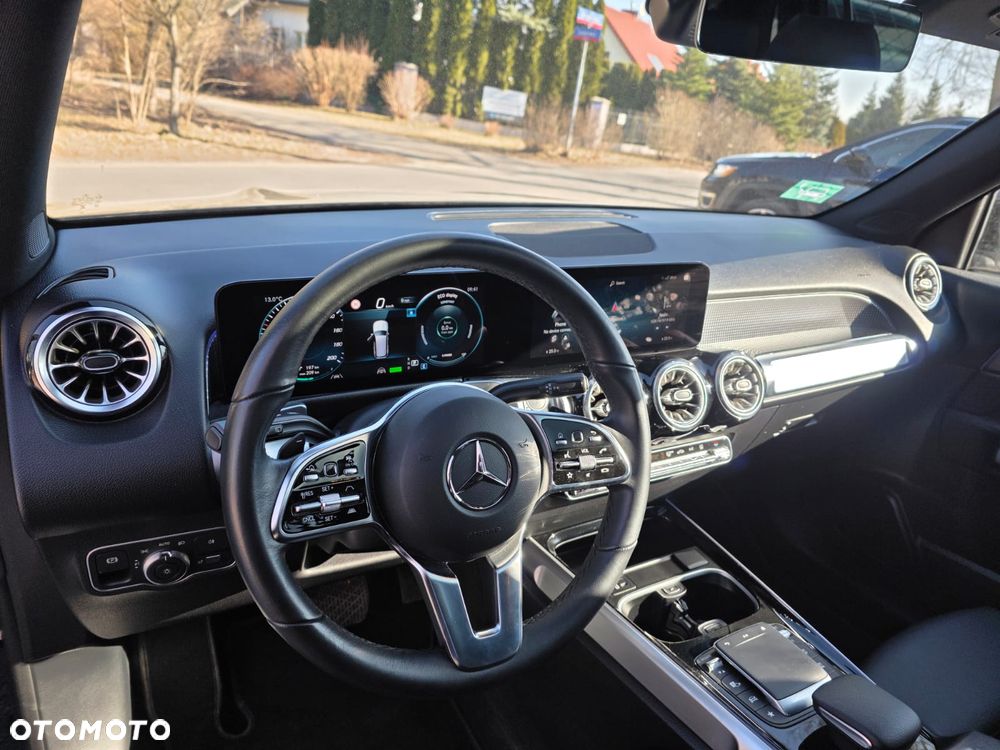 Mercedes-Benz EQB 300 4Matic Electric Art - 17