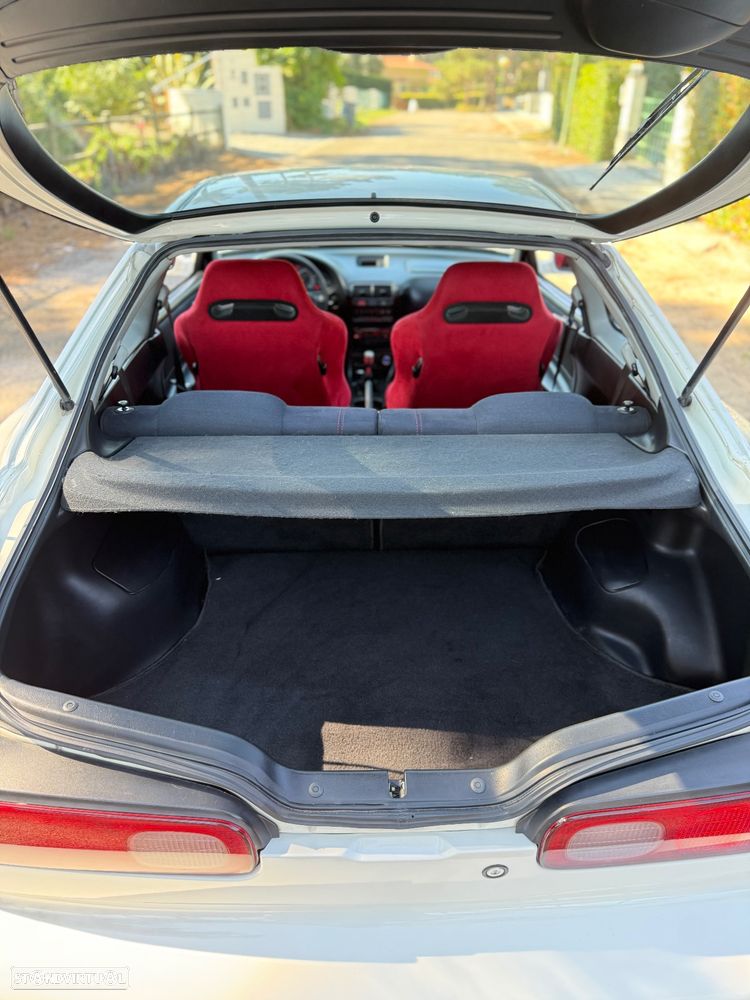 Honda Integra Type-R - 10